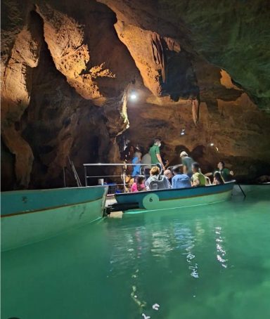 Paseo acuático cuevas de San José