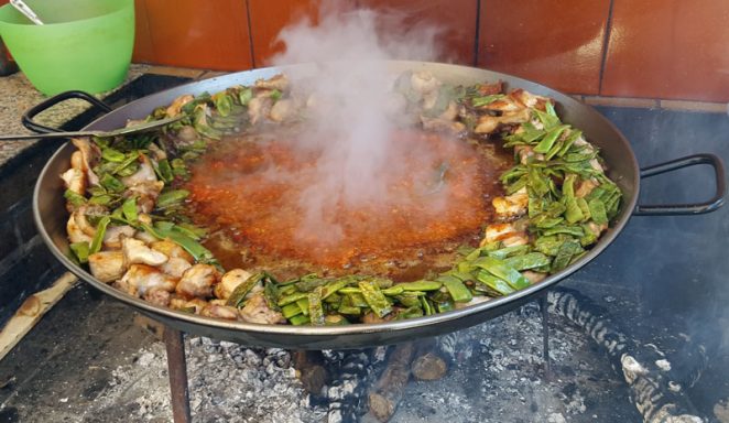 Paella Valenciana Paella Valenciana Tradicional