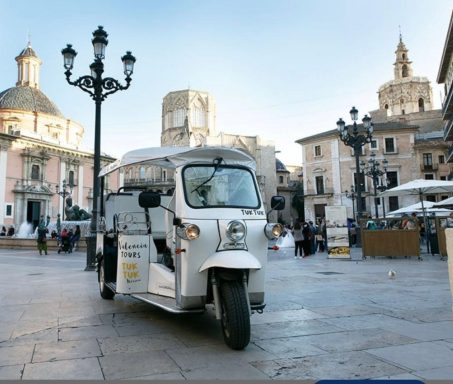 Tuk Tuk Tours Valencia Paseo turístico por la ciudad de Valencia